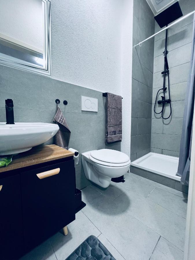 Traumhaftes 1-Zi Apartment Mit Gartennutzung Naehe Krefeld Hbf 外观 照片